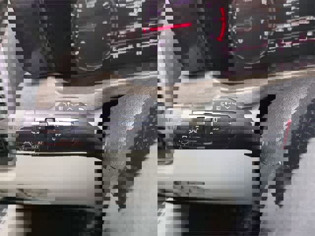 Used 2022 Kia Sorento X-Line EX image 28