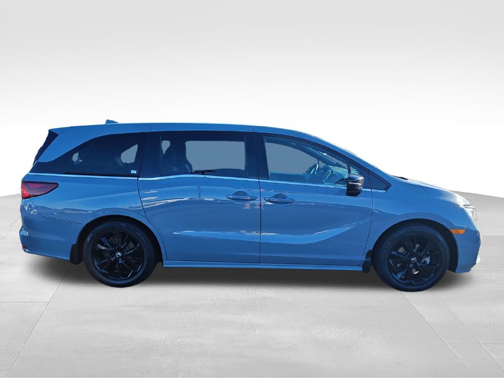 Used 2024 Honda Odyssey Sport image 6