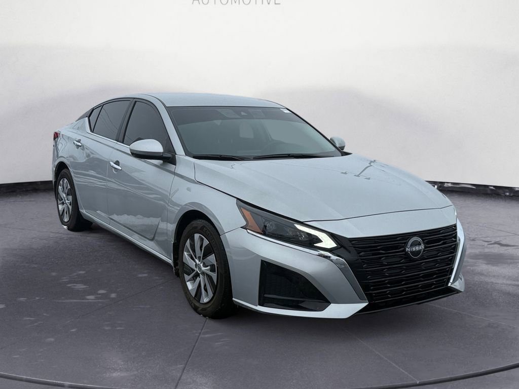 Used 2023 Nissan Altima 2.5 S image 7