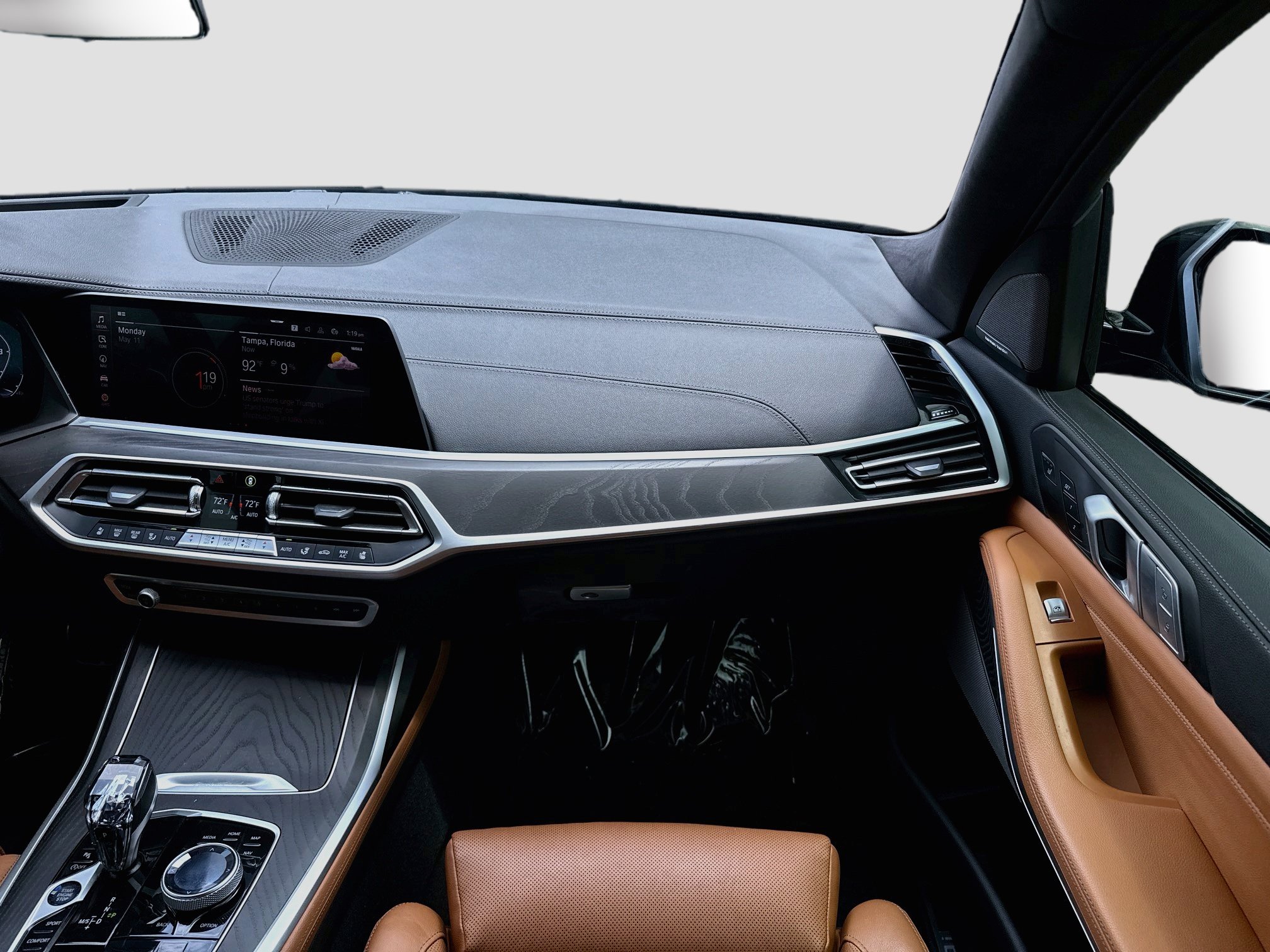 Used 2022 BMW X7 M50i w/ Executive Package AWD/4WD image 19