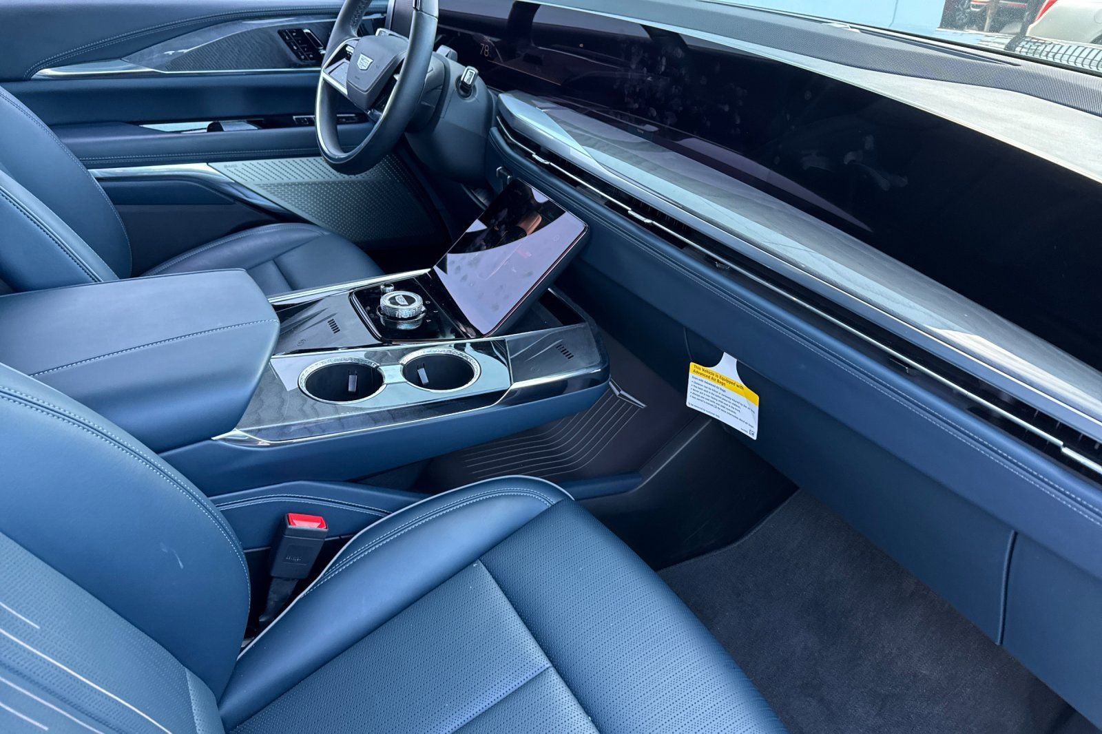 Used 2025 Cadillac Escalade IQ Sport 2 image 17