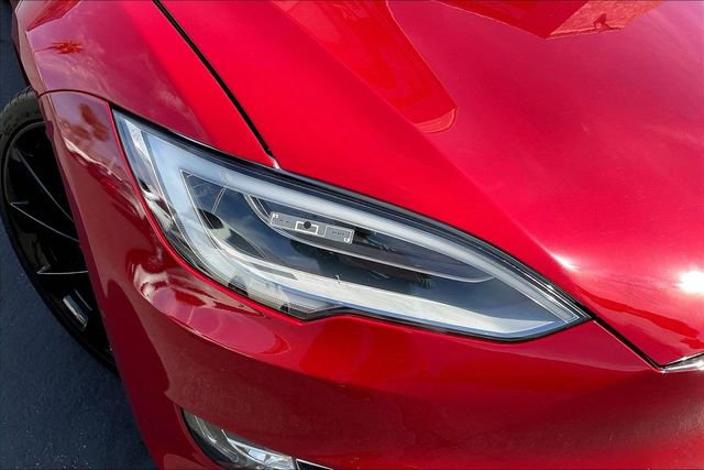Used 2020 Tesla Model S Performance image 27