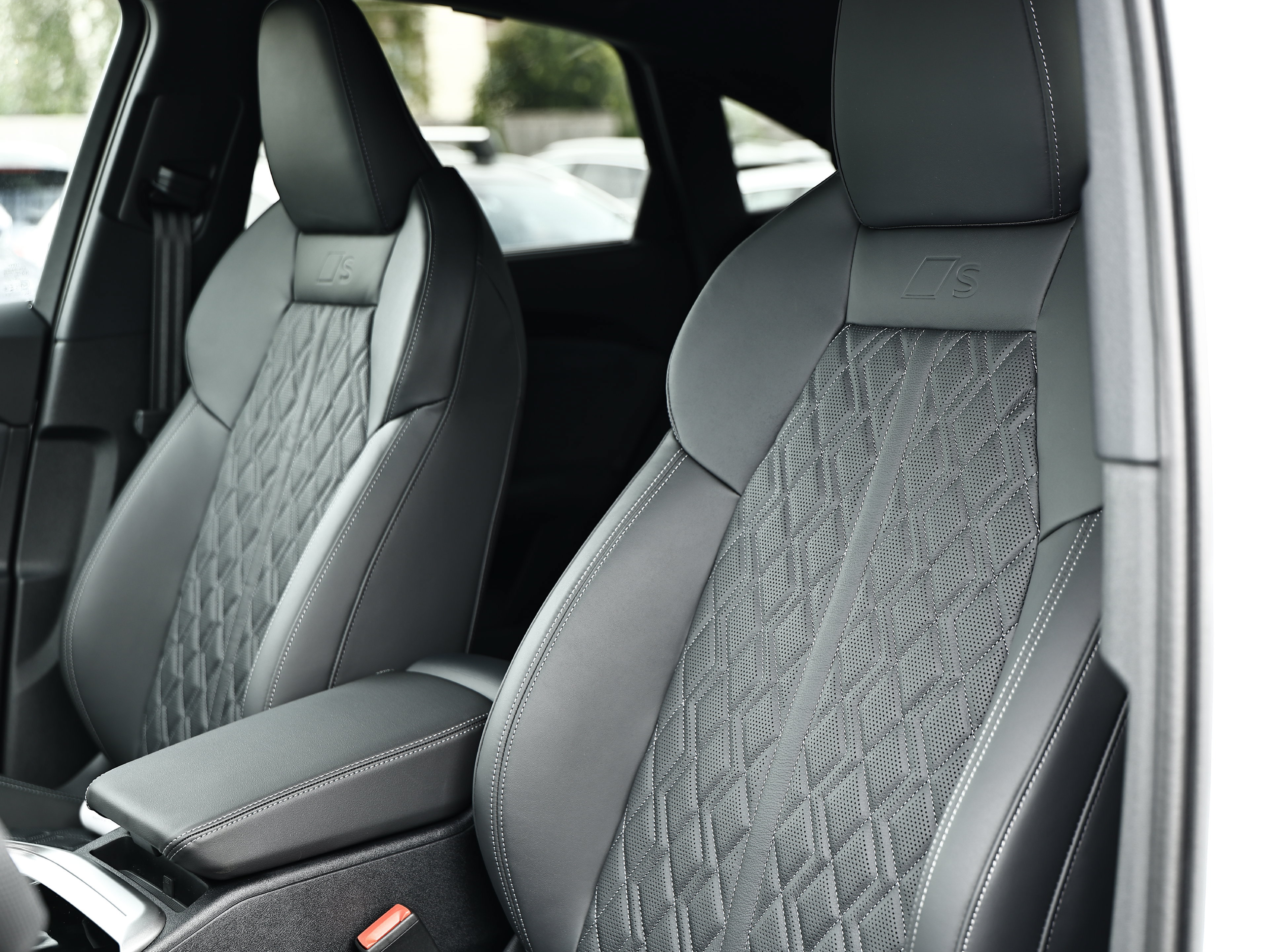 New 2026 Audi SQ5 Prestige AWD/4WD image 20