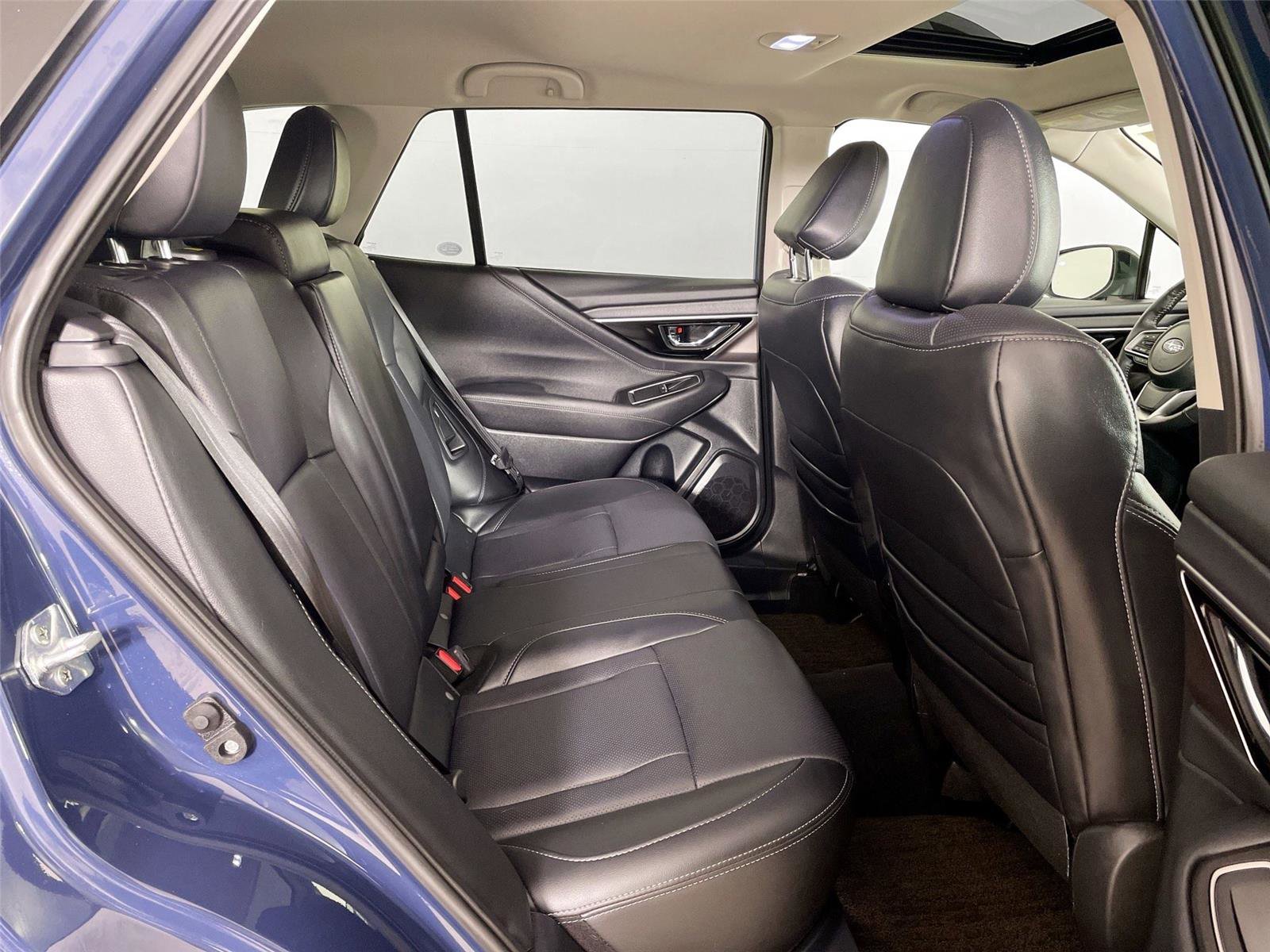 Used 2024 Subaru Outback Limited image 27