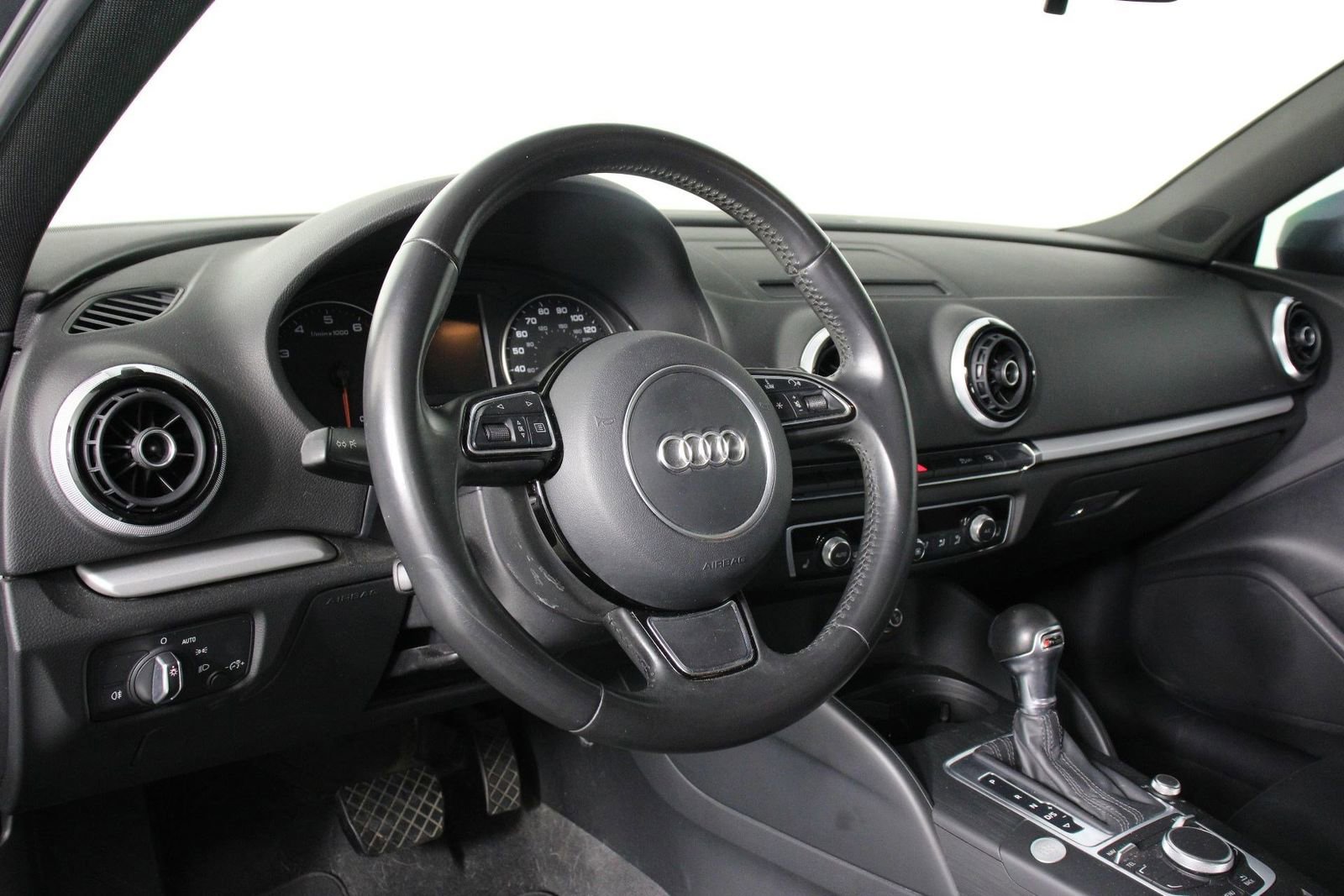 Used 2016 Audi A3 1.8T Premium FWD image 14