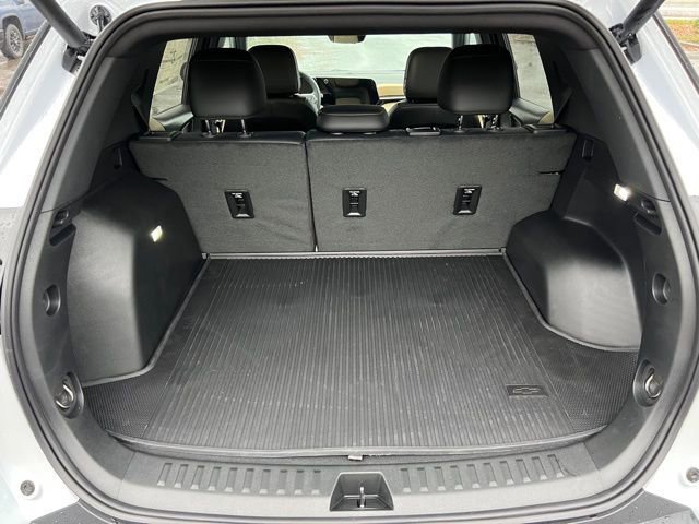 New 2026 Chevrolet Equinox ACTIV w/ Convenience Package III image 10
