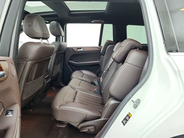 Used 2019 Mercedes-Benz GLS 450 4MATIC image 26