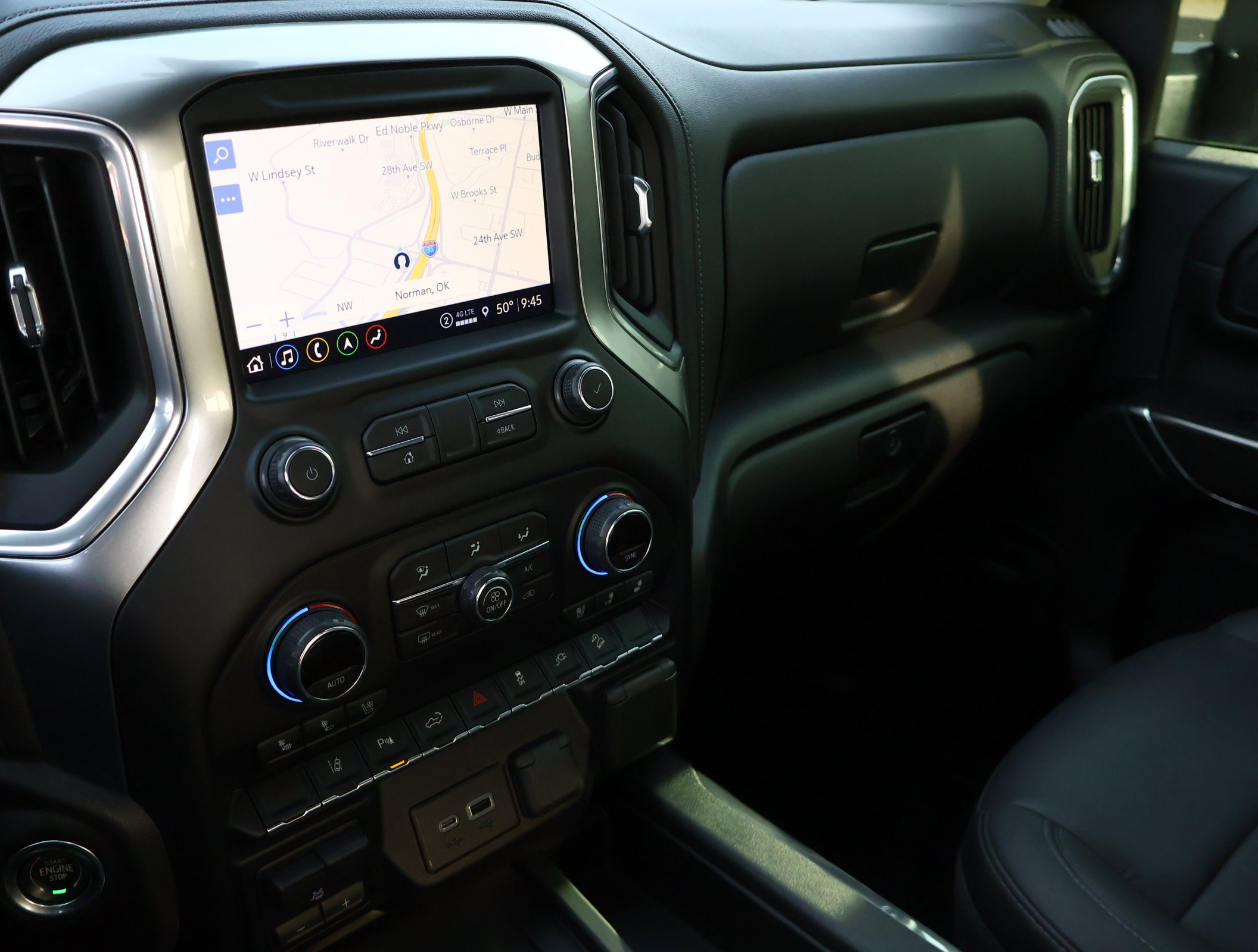 Used 2021 Chevrolet Silverado 2500 LTZ w/ LTZ Plus Package image 23