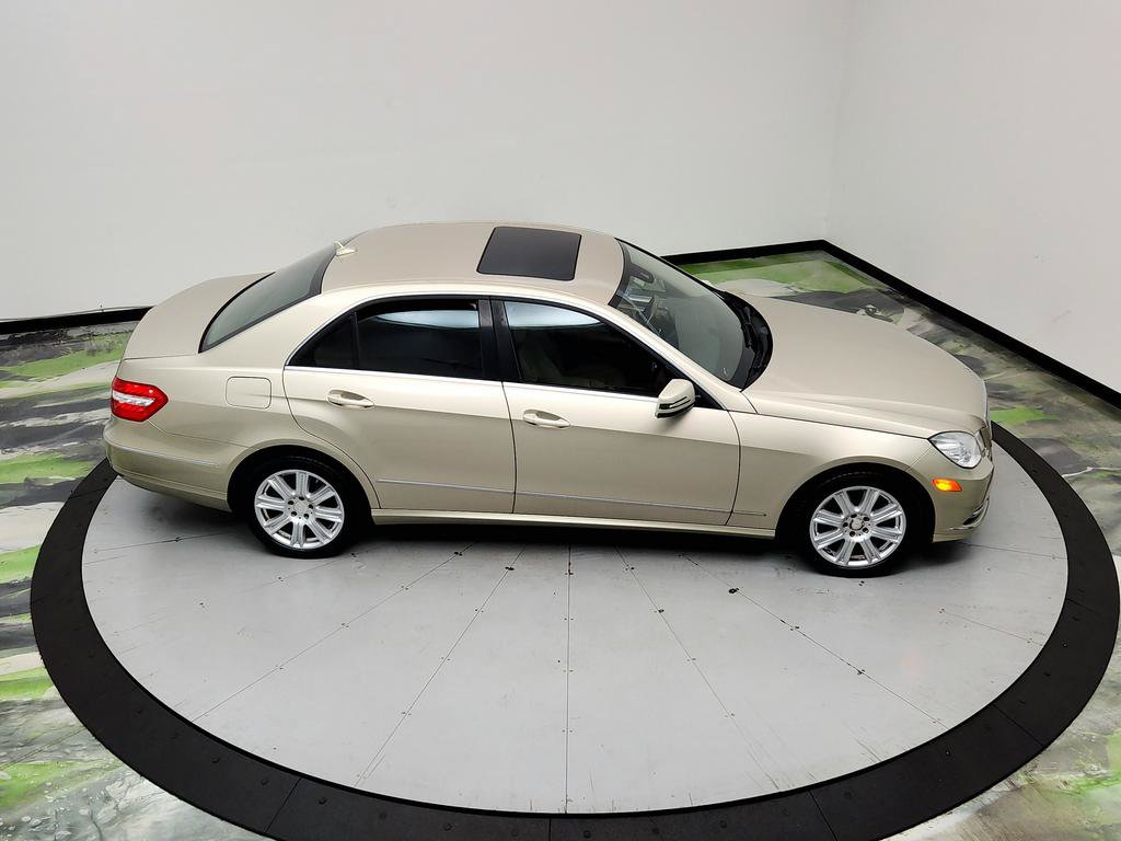 Used 2013 Mercedes-Benz E 350 Sedan image 35