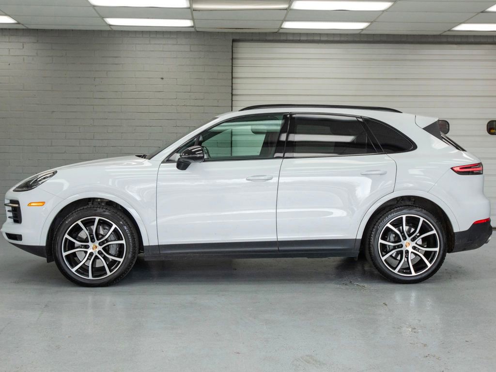 Used 2020 Porsche Cayenne S AWD/4WD image 4