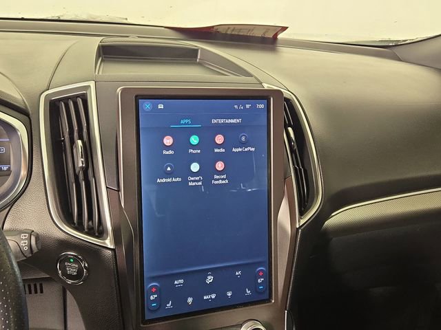 Used 2021 Ford Edge ST image 17