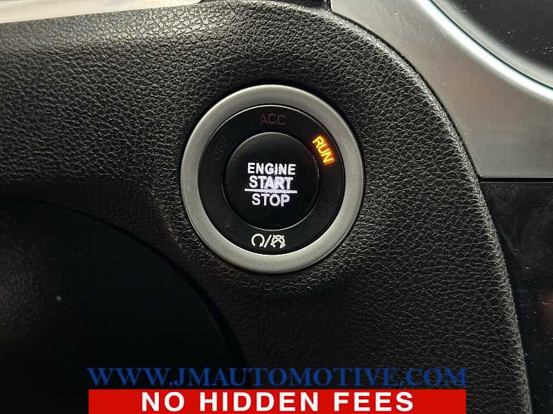 Used 2019 Chrysler 300 Limited image 42