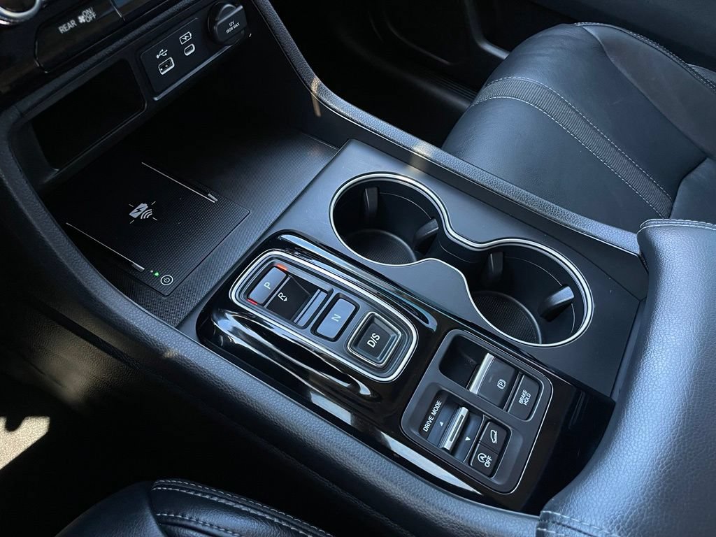 Certified 2025 Honda Pilot Touring image 20