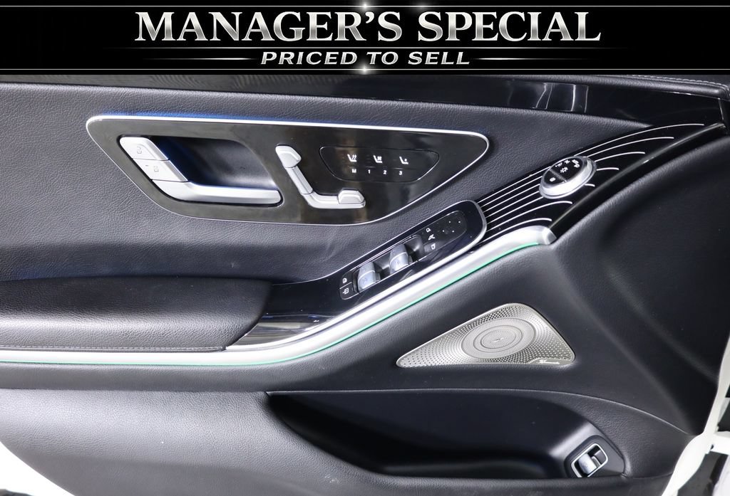 Used 2022 Mercedes-Benz S 500 4MATIC w/ AMG Line Package image 10