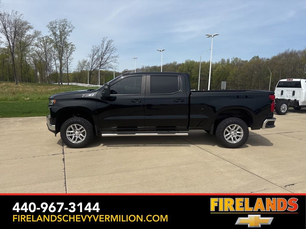 Used 2021 Chevrolet Silverado 1500 LT w/ Convenience Package II AWD/4WD image 3