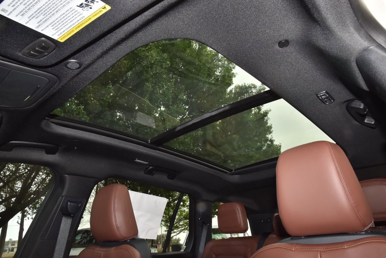 New 2026 Lincoln Aviator Reserve AWD/4WD image 33