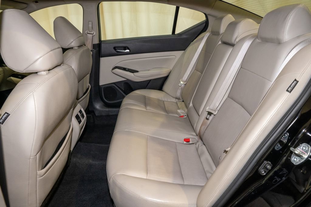 Used 2021 Nissan Altima 2.5 SL image 8