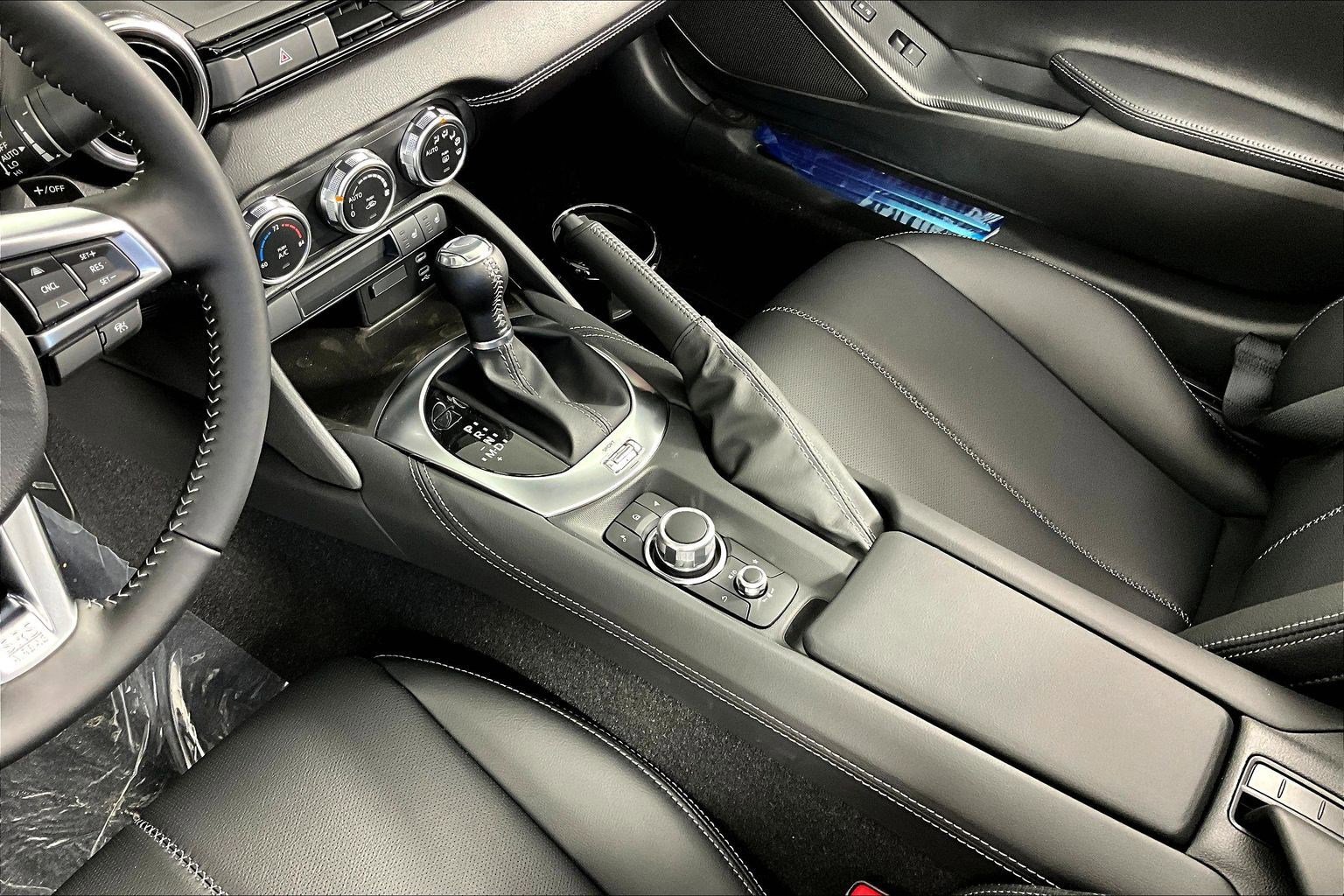 New 2026 MAZDA MX-5 Miata Grand Touring w/ Weather Package RWD image 12
