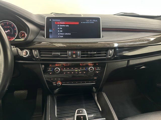 Used 2018 BMW X6 sDrive35i image 22