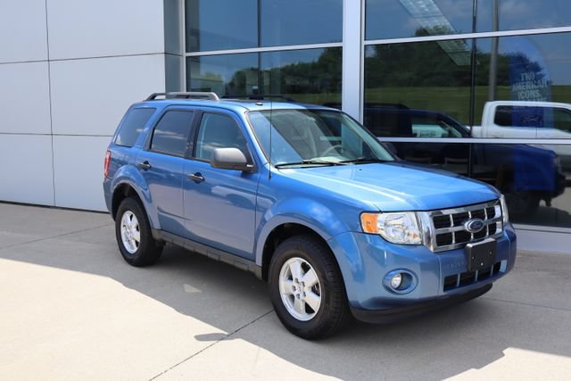 Used 2009 Ford Escape XLT FWD image 2