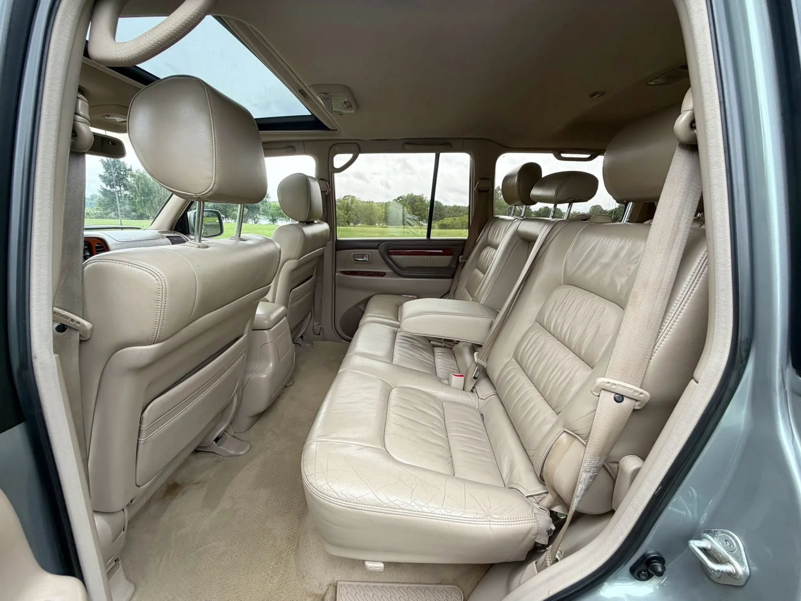 Used 2001 Lexus LX 470 4WD image 56