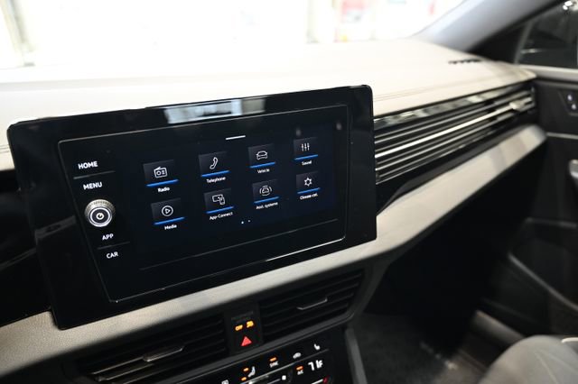 Used 2025 Volkswagen Jetta Sport image 15