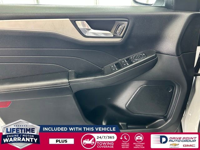 Used 2021 Ford Escape SE image 13