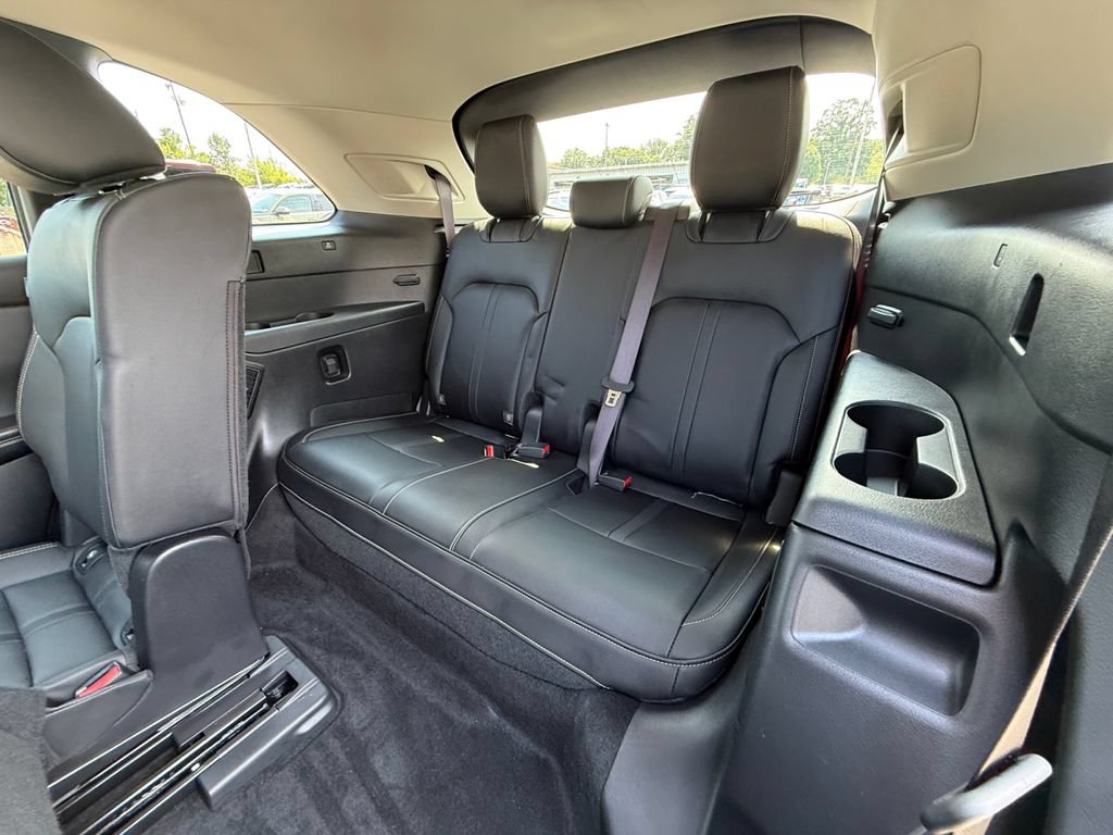 Used 2024 MAZDA CX-90 Plug-In Hybrid w/ Preferred AWD/4WD image 26