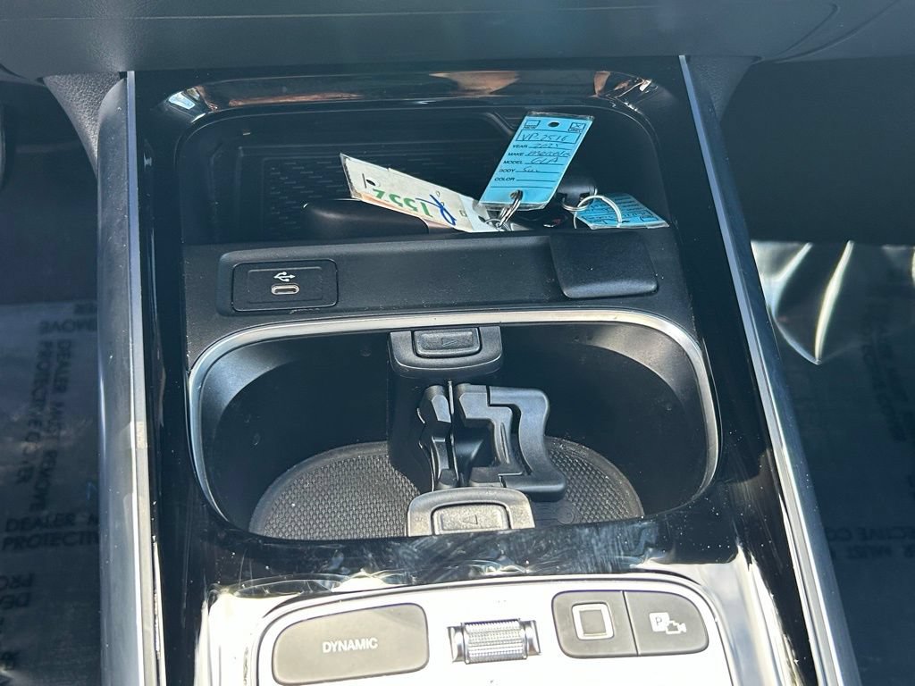 Used 2025 Mercedes-Benz GLA 250 4MATIC image 21