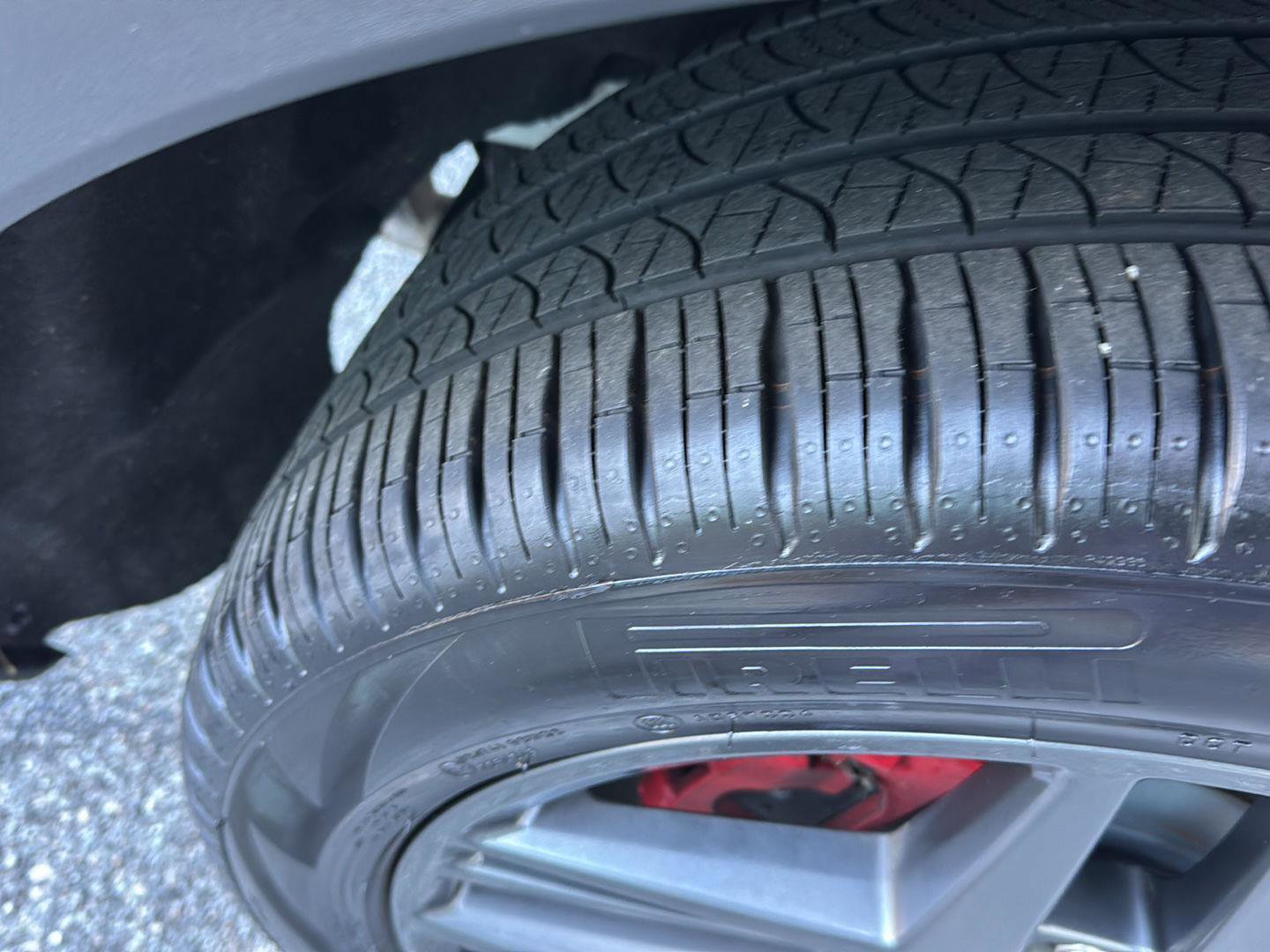 Certified 2025 Ford Explorer ST w/ Sun And Sound Package image 31