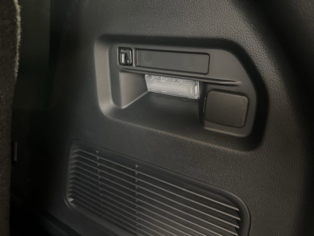 New 2026 Ford Explorer ST-Line w/ ST-Line Street Pack image 37