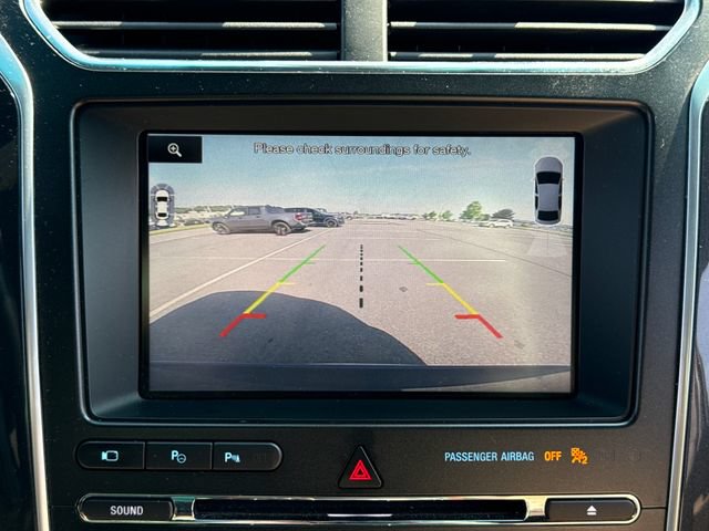 Used 2016 Ford Explorer Limited w/ Equipment Group 301A AWD/4WD image 33