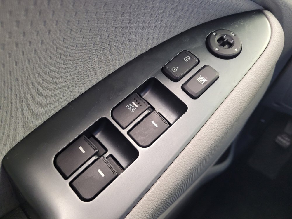 Used 2015 Kia Optima LX image 27