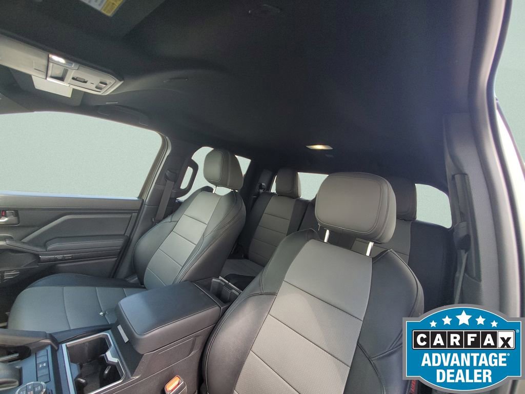 Used 2025 Toyota Tacoma TRD Off-Road image 21