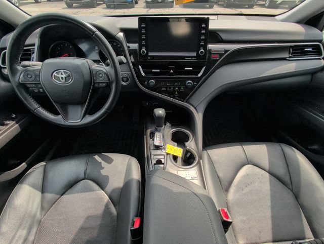 Used 2022 Toyota Camry XSE FWD image 26