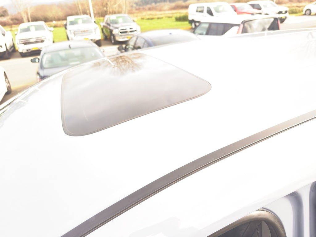 Used 2023 Honda Odyssey Elite image 19