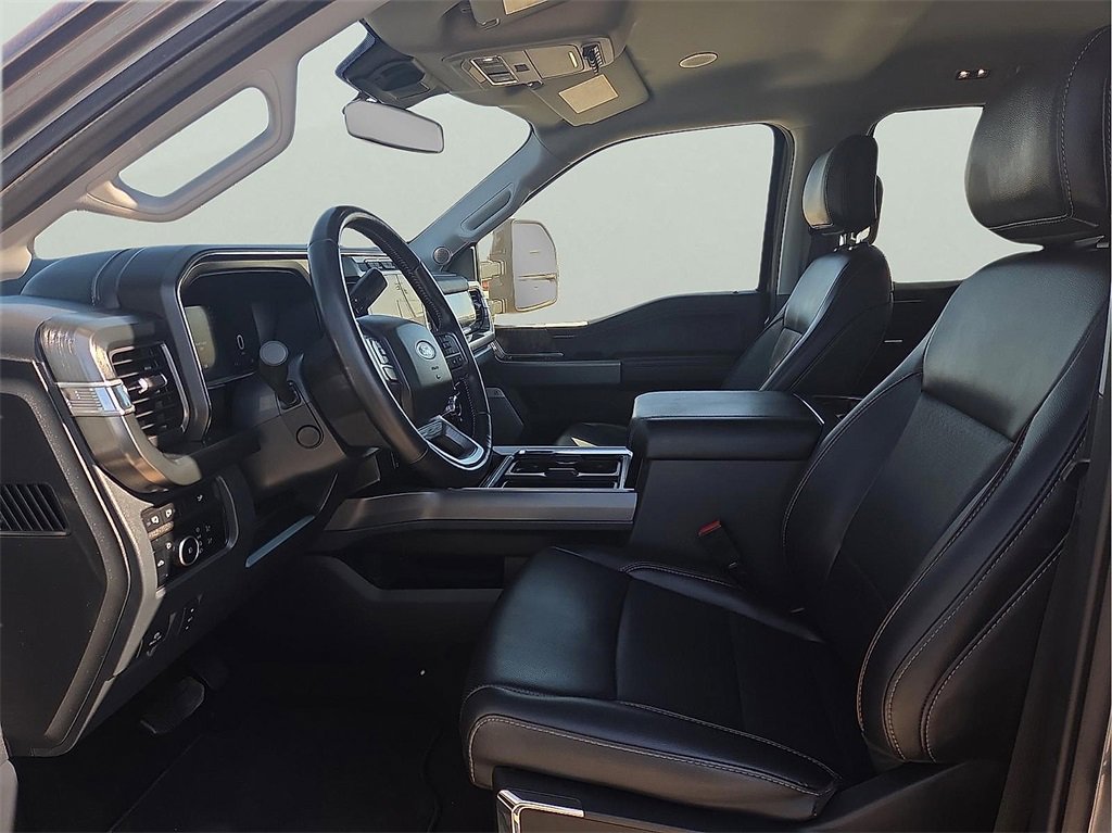 Used 2024 Ford F250 Lariat w/ Lariat Ultimate Package image 11