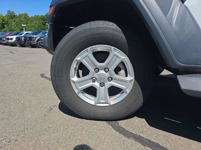 Used 2018 Jeep Wrangler Unlimited Sport S AWD/4WD image 14