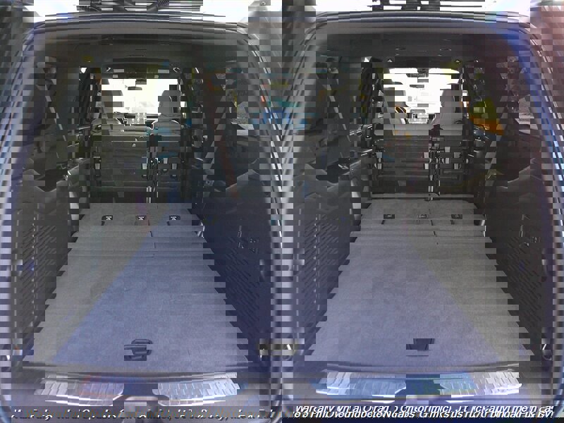 Used 2021 Chevrolet Suburban Z71 w/ Z71 Off-Road Package AWD/4WD image 11