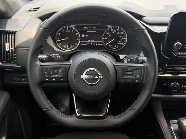 Used 2025 Nissan Pathfinder Rock Creek AWD/4WD image 12