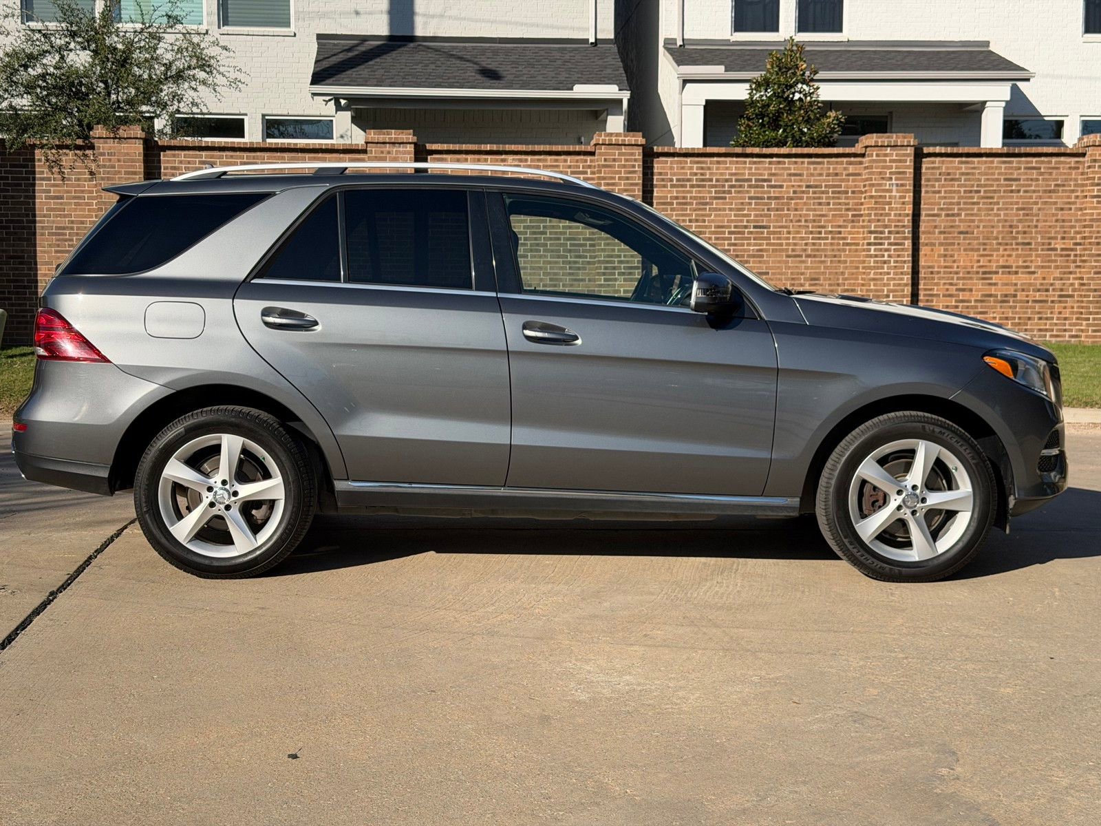 Used 2017 Mercedes-Benz GLE 350 image 12