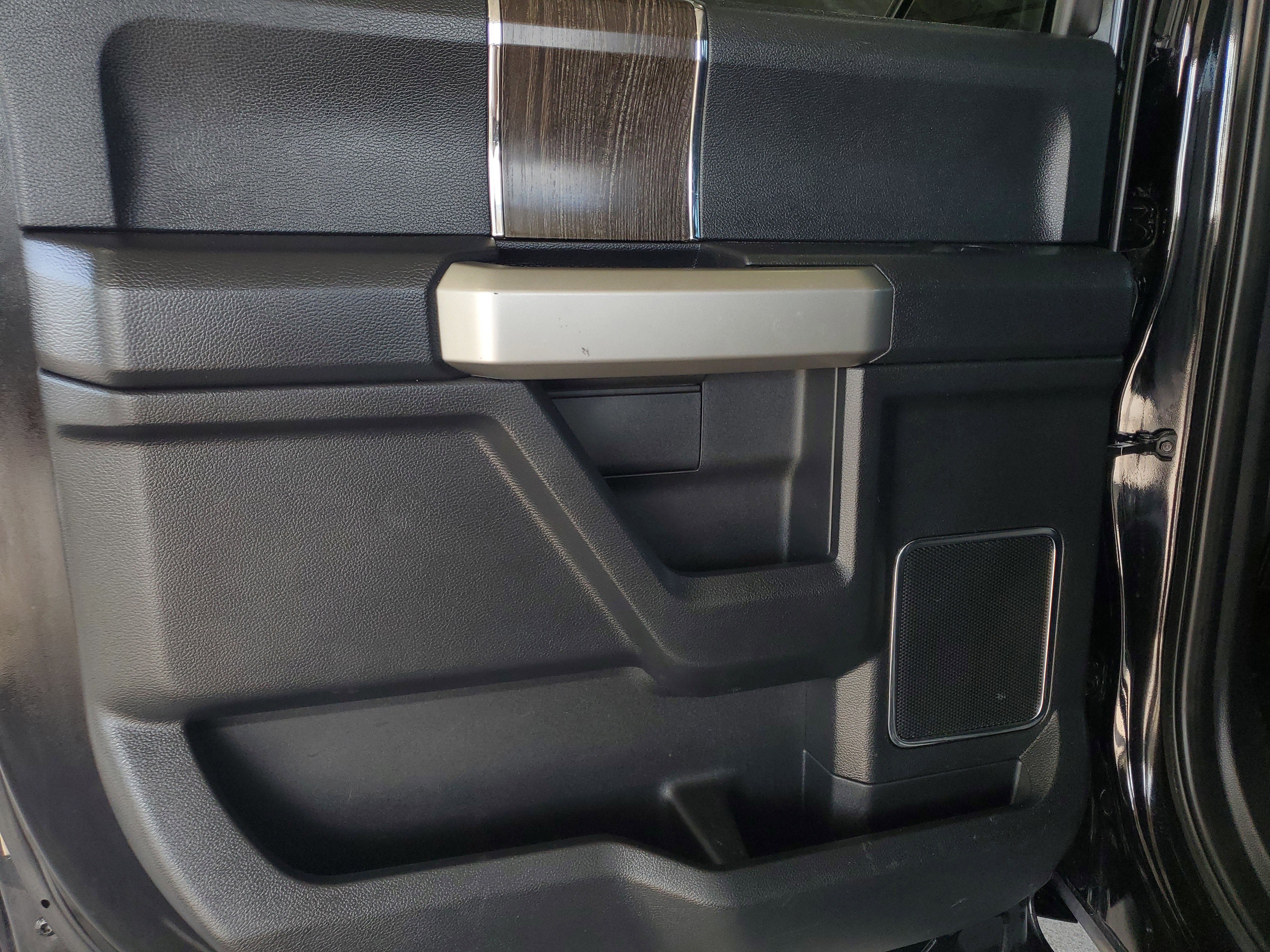 Used 2020 Ford F250 Lariat AWD/4WD image 14
