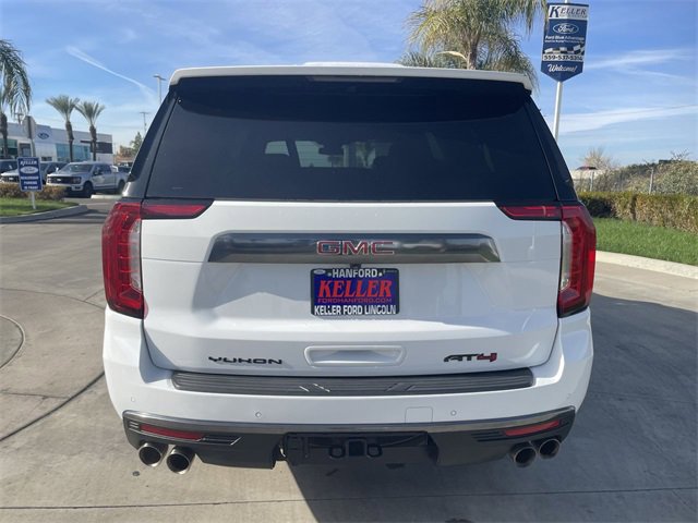 Used 2023 GMC Yukon XL AT4 w/ AT4 Premium Plus Package image 7