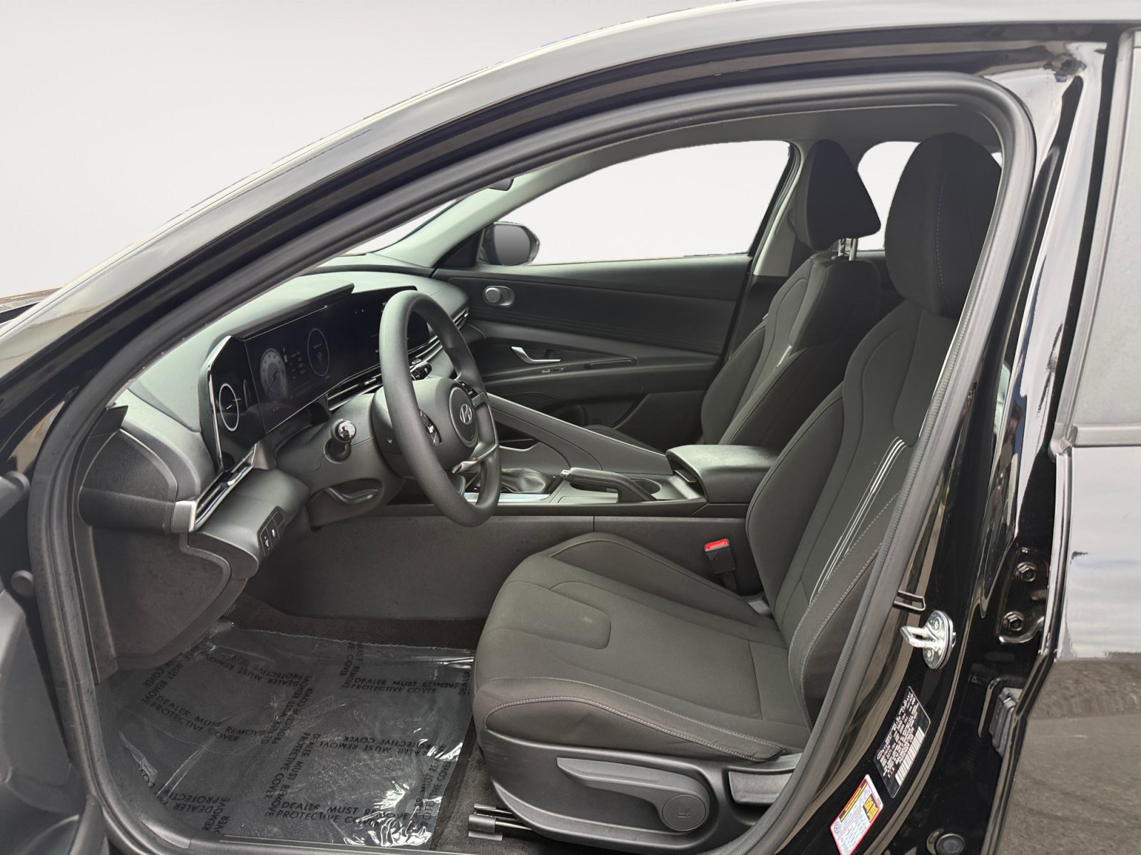 Certified 2024 Hyundai Elantra SEL FWD image 10