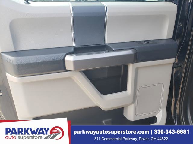 Used 2022 Ford F550 4x4 Crew Cab Super Duty w/ XLT Value Package image 15