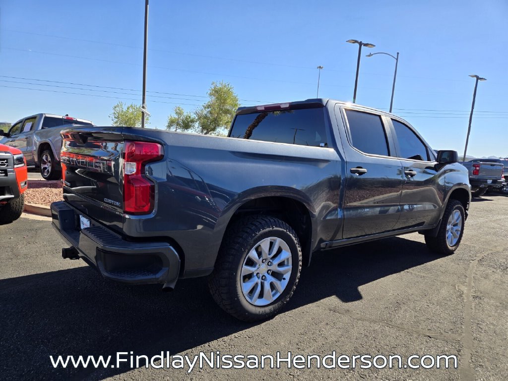 Used 2020 Chevrolet Silverado 1500 Custom w/ Custom Value Package RWD image 6
