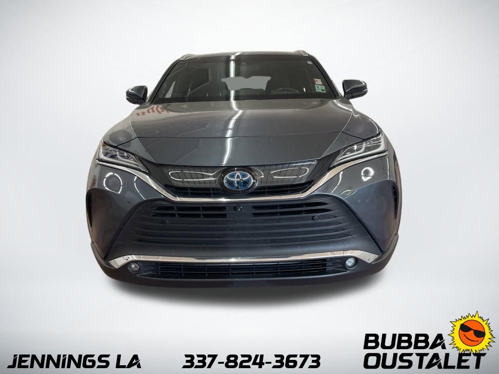 Used 2023 Toyota Venza Limited image 2