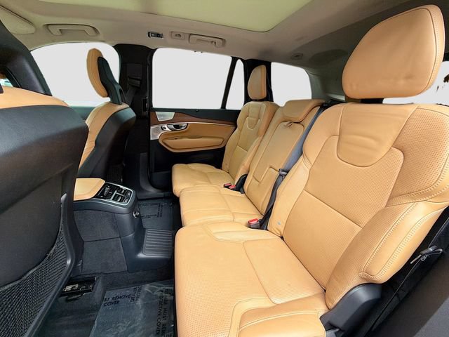 Used 2016 Volvo XC90 T8 Inscription w/ Protection Package Plus AWD/4WD image 23
