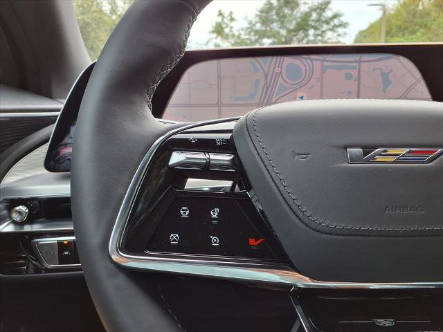 New 2026 Cadillac Lyriq V image 19