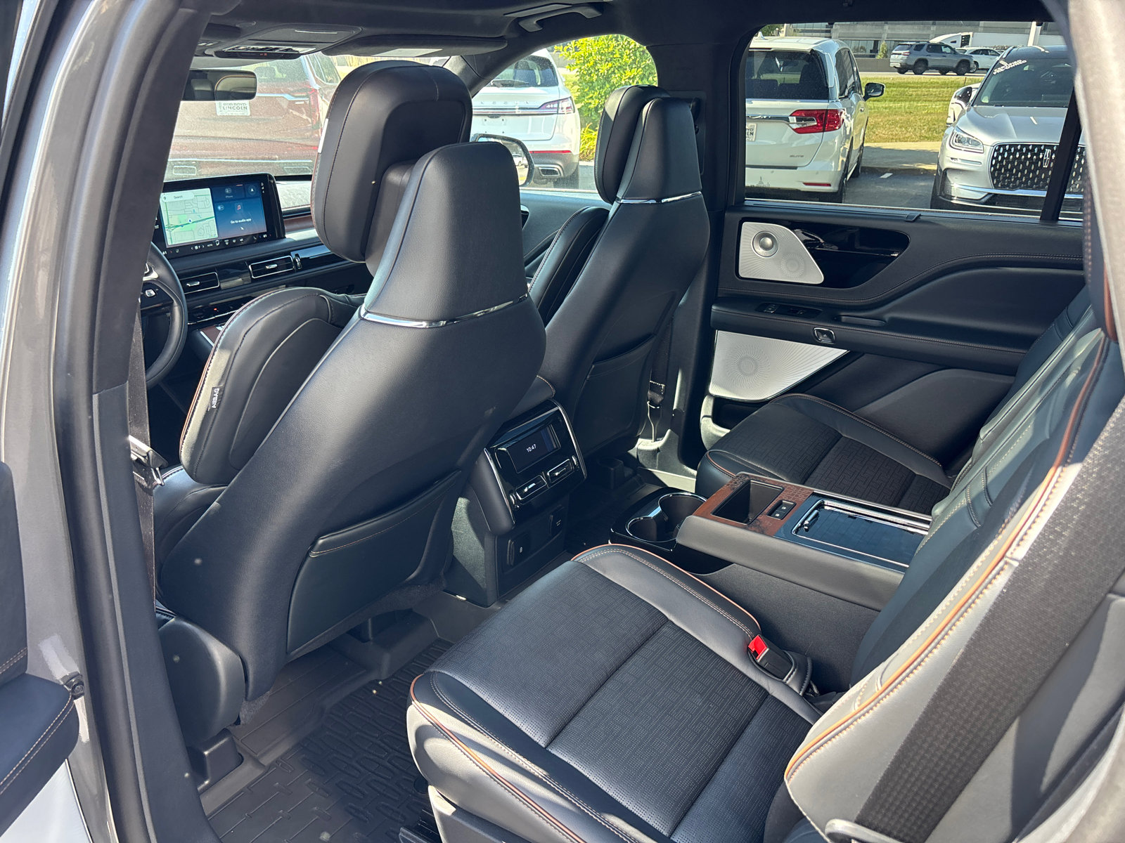 New 2025 Lincoln Aviator Black Label image 29